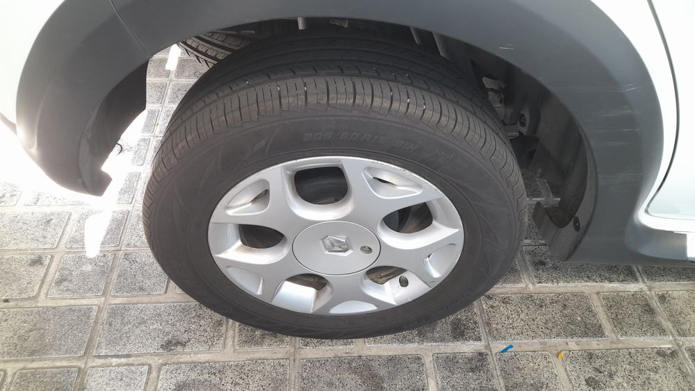 رنو-ساندرو استپ وی-1397