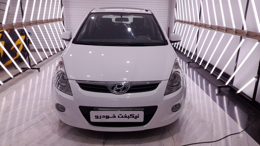 هیوندای-i20-2012