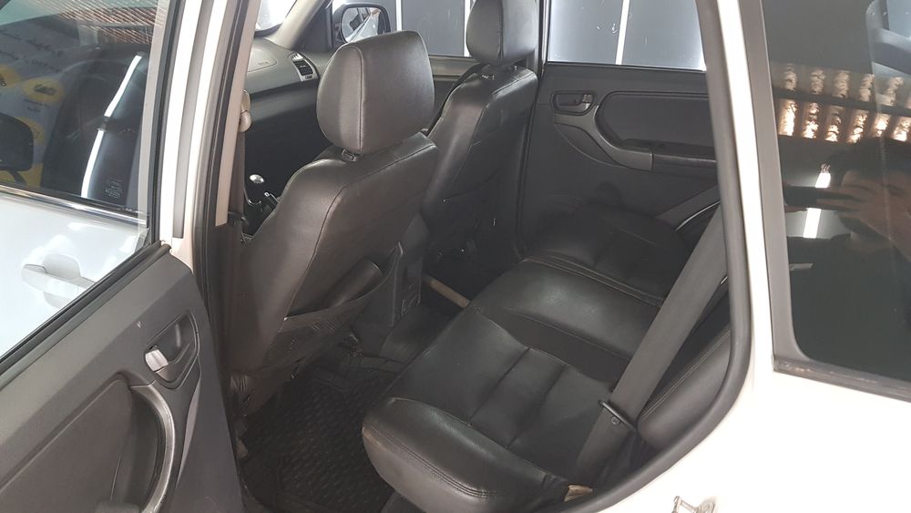 ام وی ام-X33-1394
