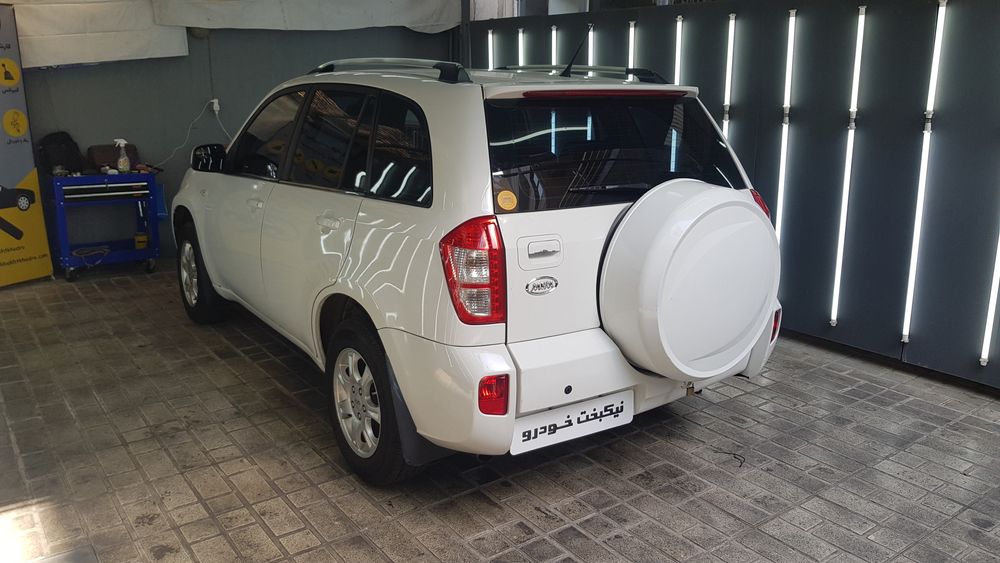 ام وی ام-X33-1394