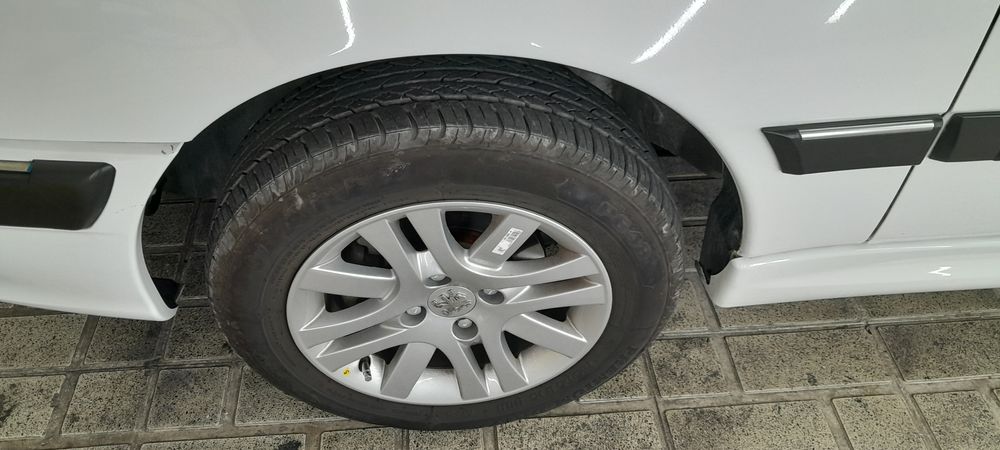 پژو-پارس XU7 P-1401