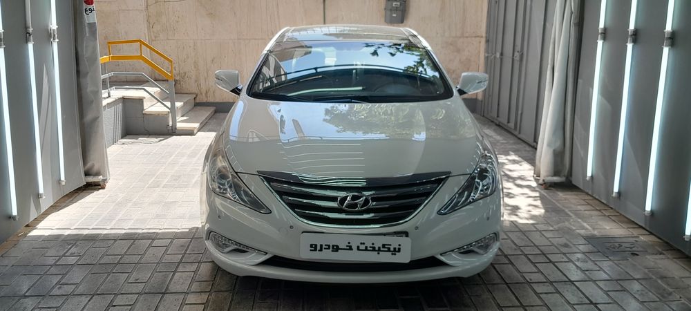 هیوندای-سوناتا-2014