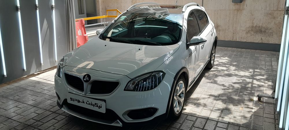 برلیانس-H320 کراس-1399