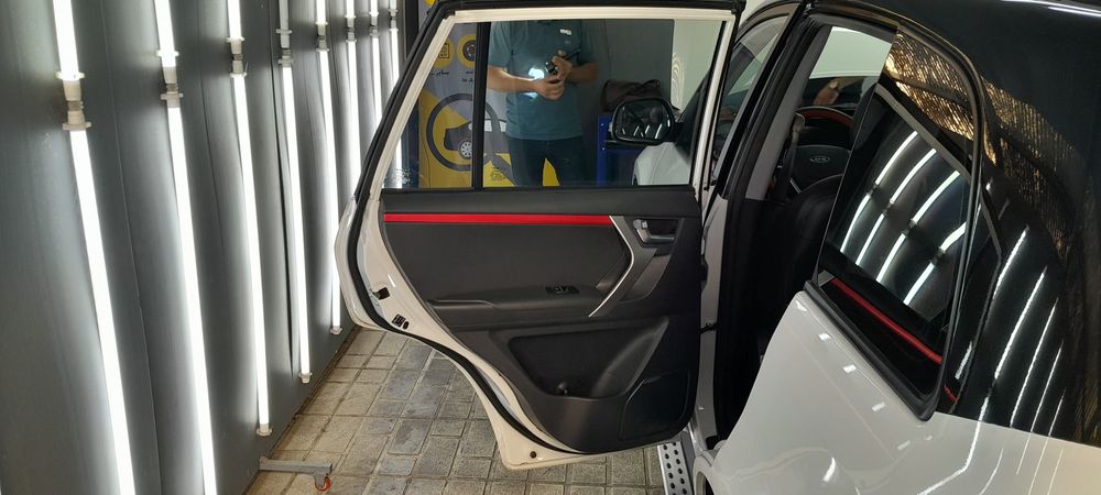 ام وی ام-X33-1396