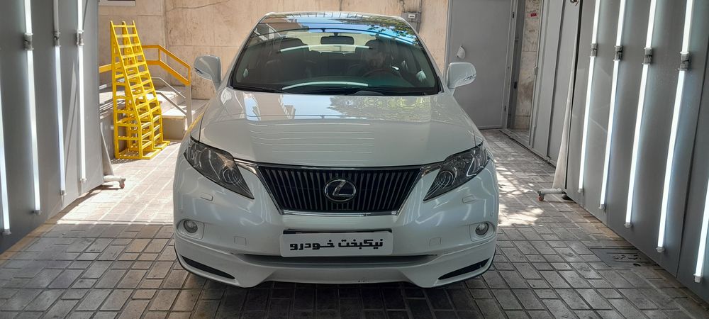 لکسوس-RX-2012