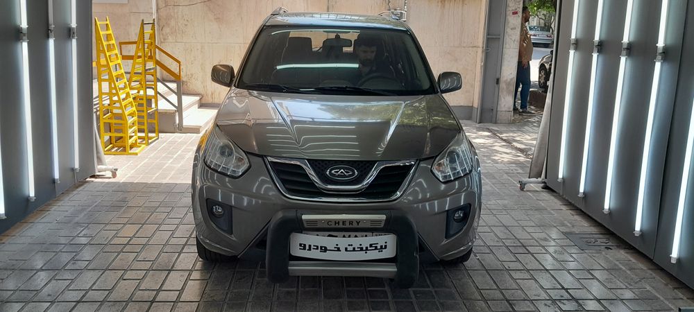 ام وی ام-X33-1394