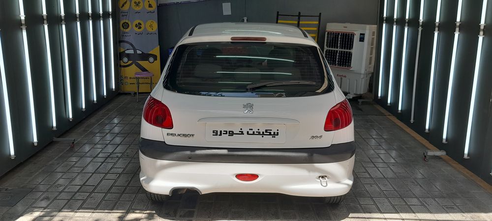 پژو-206-1395