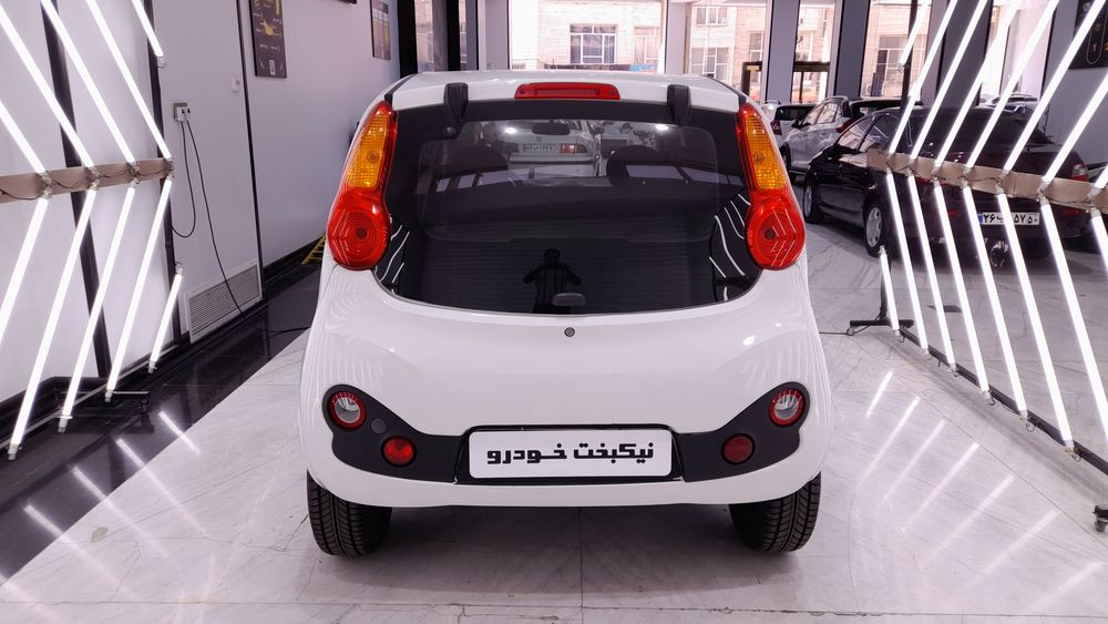 ام وی ام-110S-1396