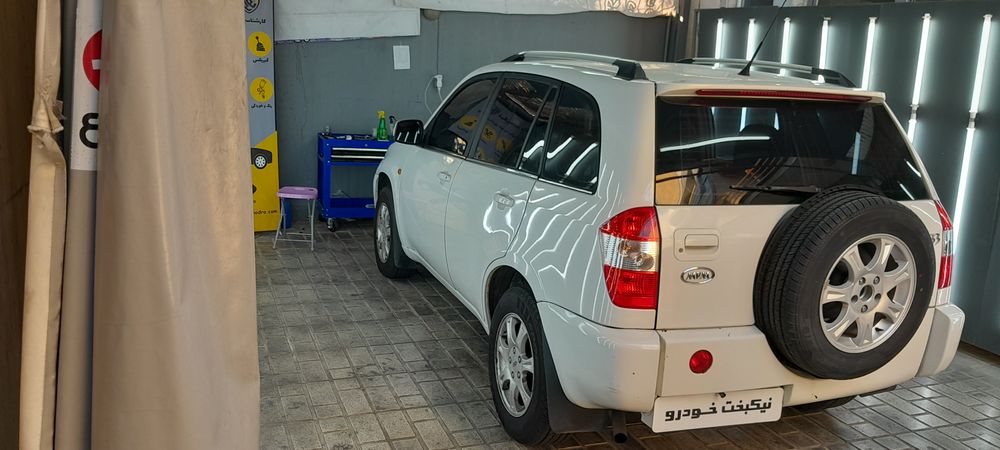 ام وی ام-X33-1393