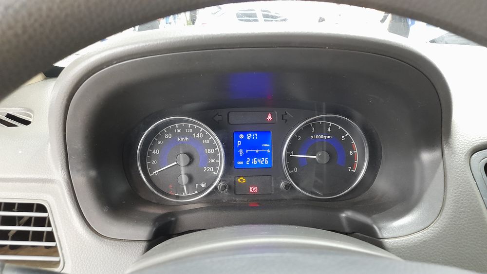 ام وی ام-550-1395