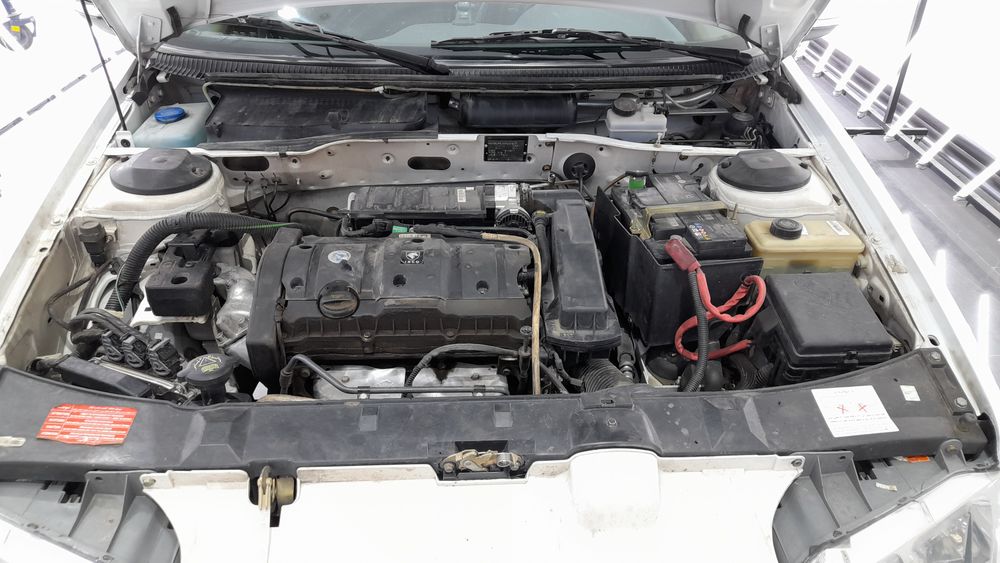 پژو-پارس LX tu5-1398