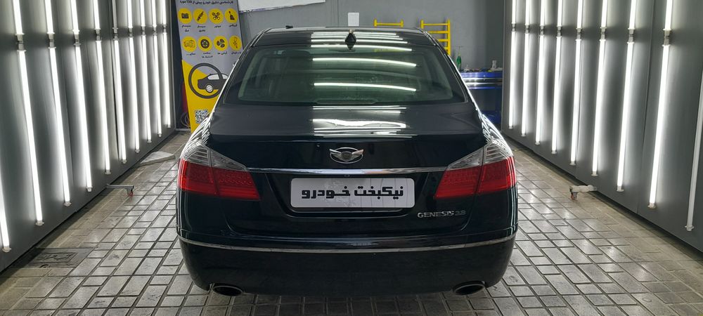 هیوندای-جنسیس-2011