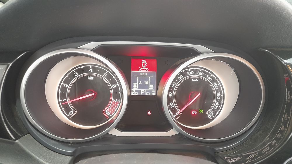 ام جی-GS-2016