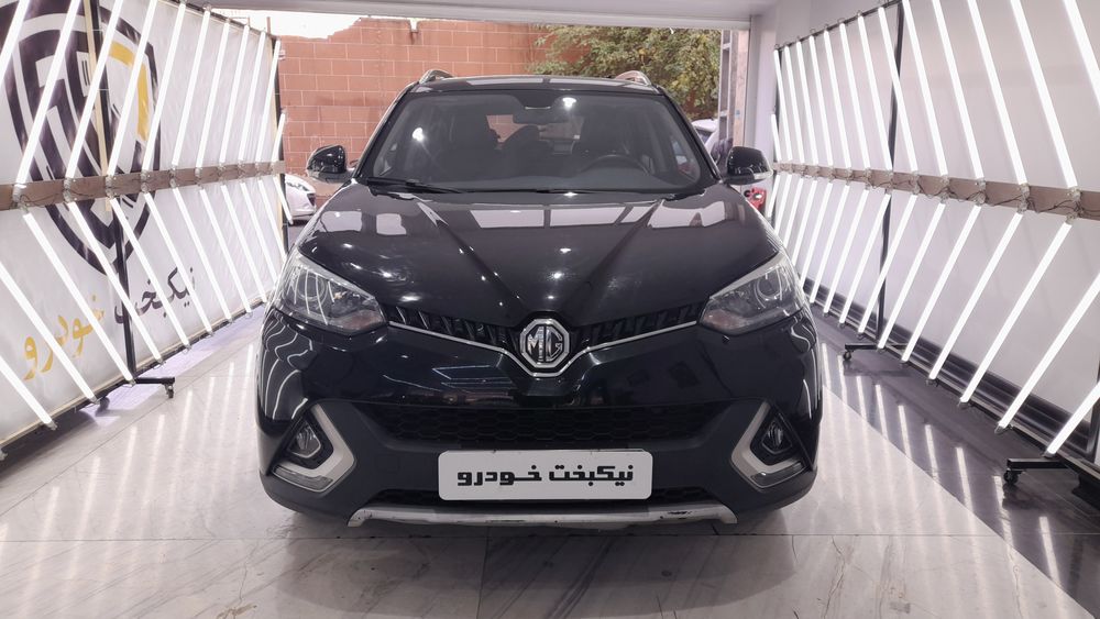ام جی-GS-2016