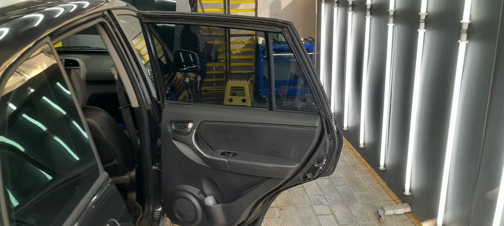 ام وی ام-X33-1395