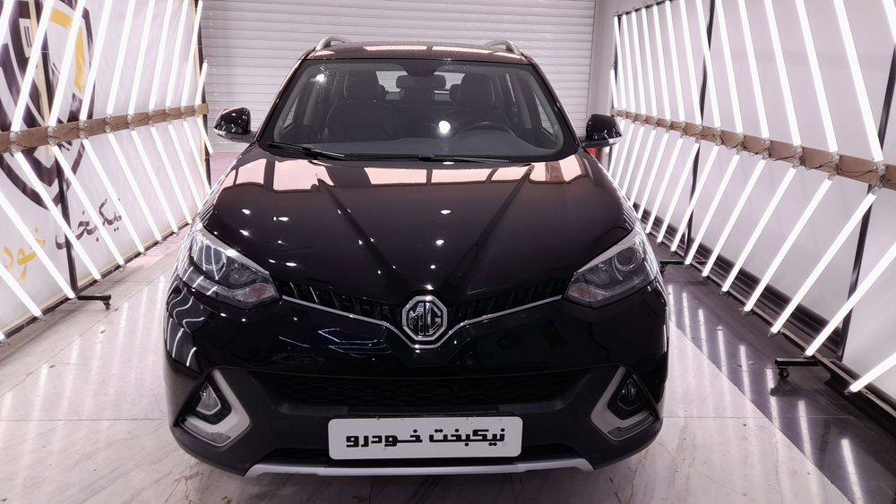 ام جی-GS-2016