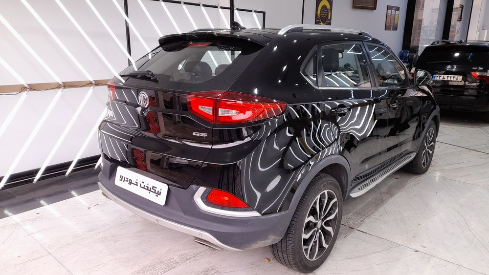 ام جی-GS-2016