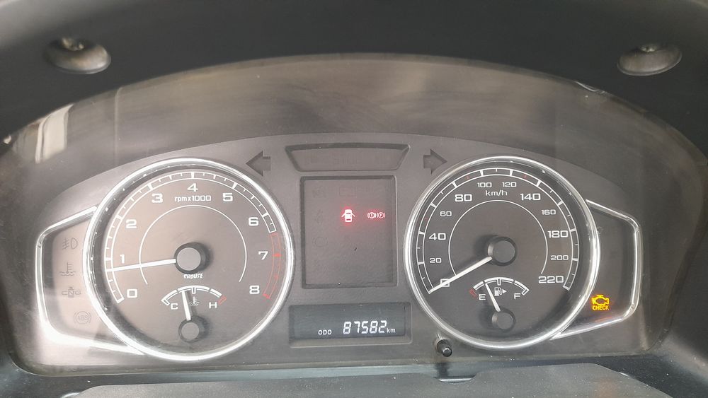پژو-پارس LX tu5-1396