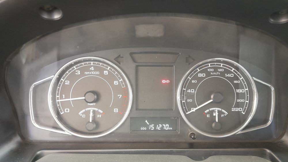 پژو-پارس LX tu5-1395