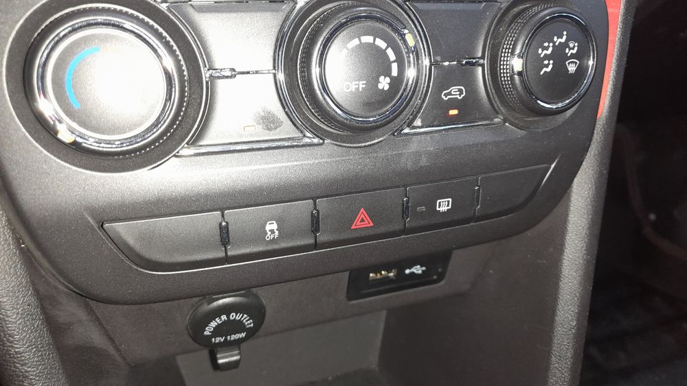 ام وی ام-x22-1401