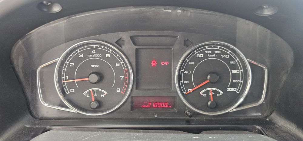 پژو-پارس LX tu5-1393