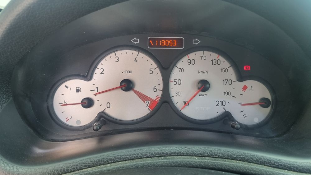 پژو-206 صندوقدار-1399