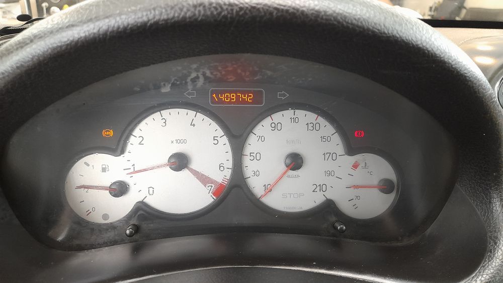 پژو-206 صندوقدار-1388