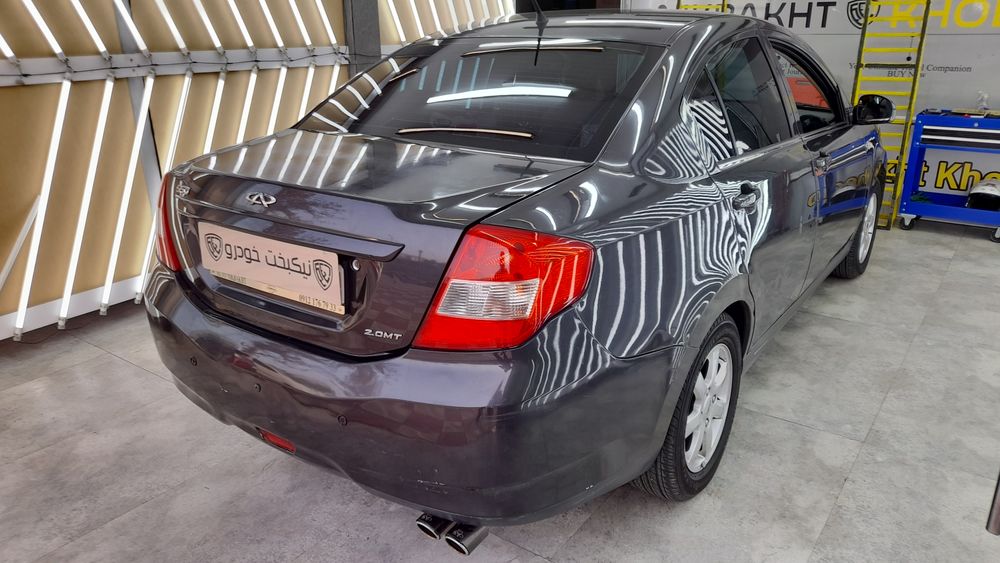 ام وی ام-550-1394