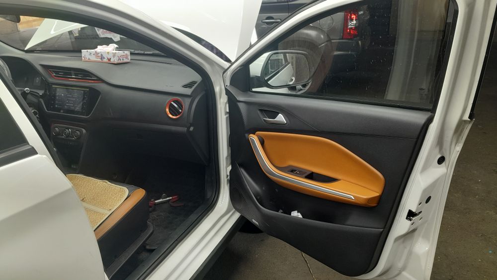ام وی ام-x22-1396
