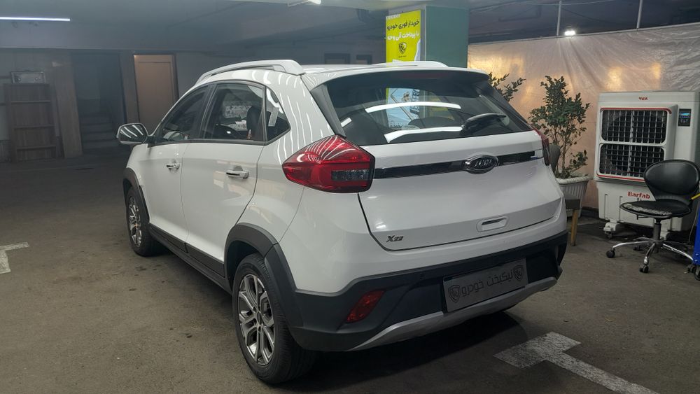 ام وی ام-x22-1396