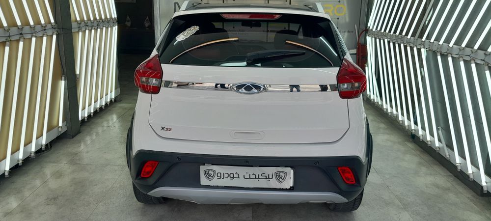 ام وی ام-x22-1400