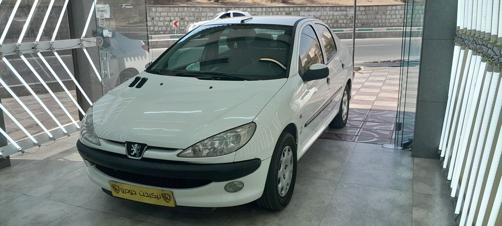 پژو-206 صندوقدار-1395