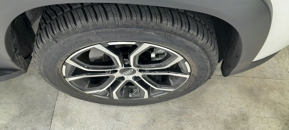 ام وی ام-x22-1402