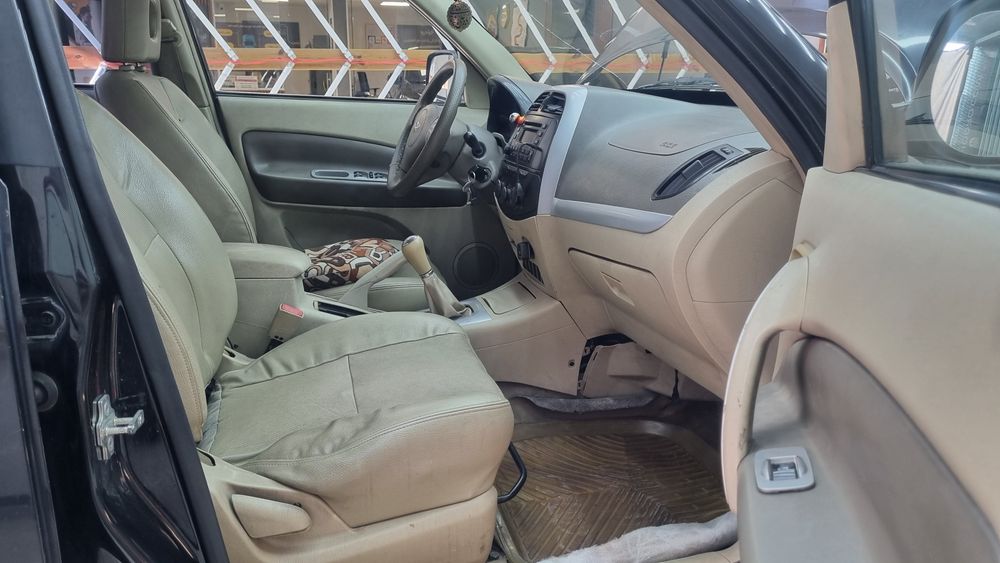 ام وی ام-X33-1390