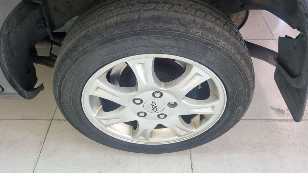 ام وی ام-X33-1390