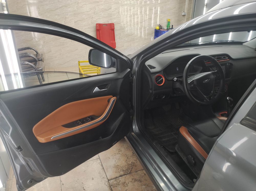 ام وی ام-x22-1396