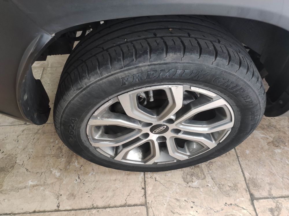 ام وی ام-x22-1396
