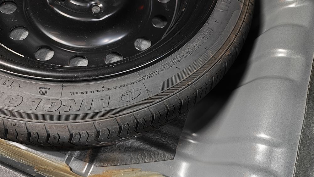 ام وی ام-x22-1402