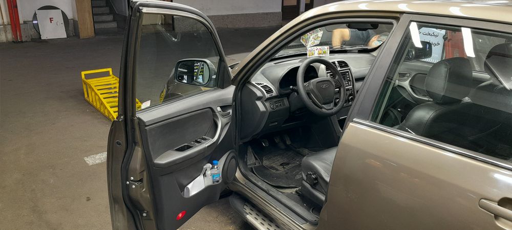 ام وی ام-X33-1394