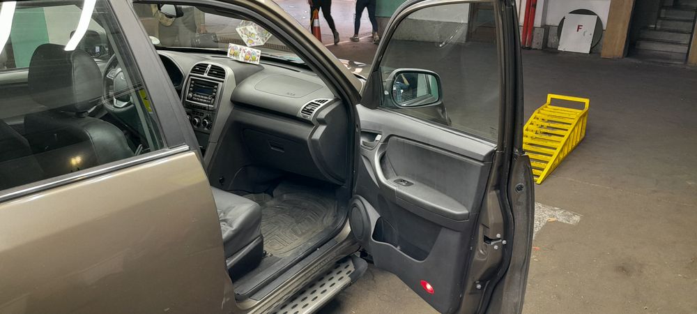 ام وی ام-X33-1394
