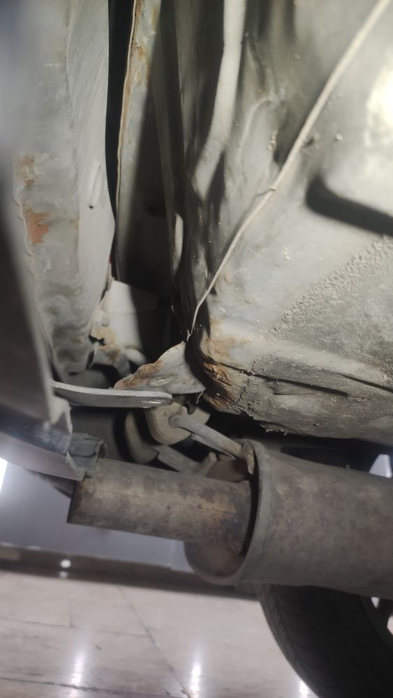 defect-car-ام وی ام-315-1393