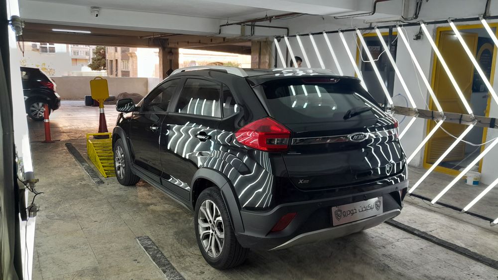 ام وی ام-x22-1396