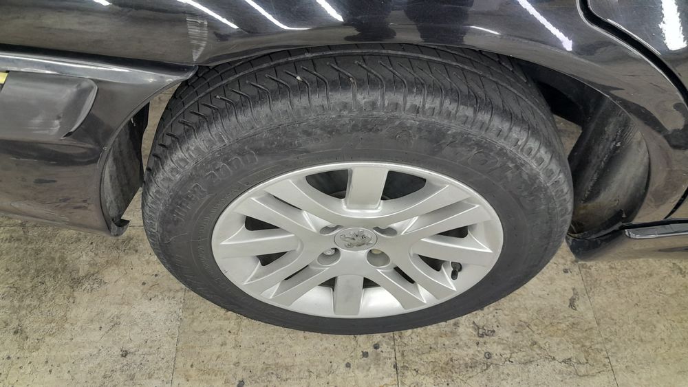 پژو-پارس LX tu5-1399