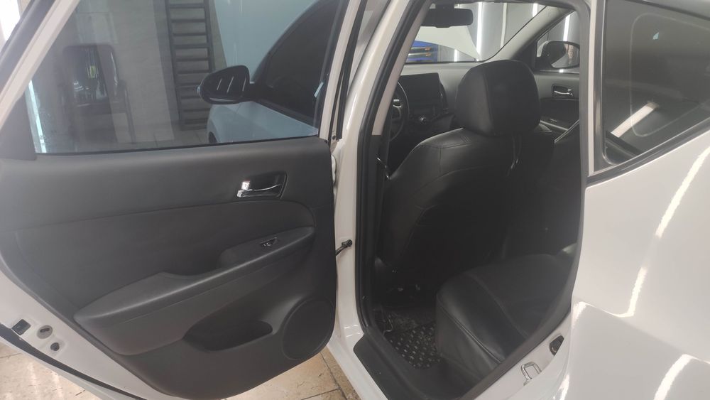 هیوندای-i30-2010