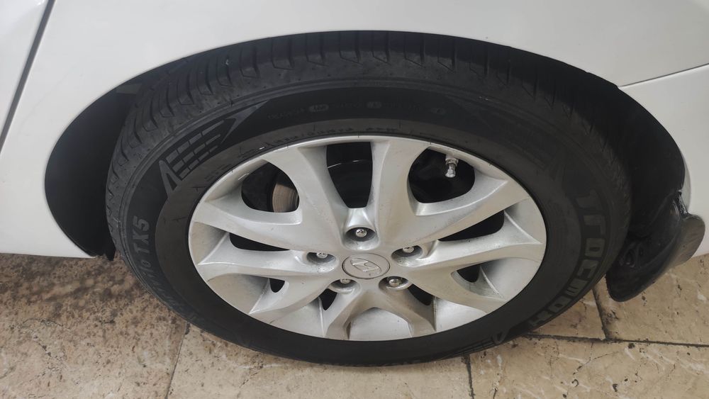 هیوندای-i30-2010