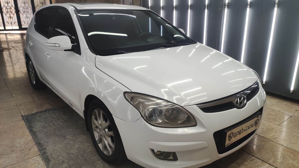 هیوندای-i30-2010