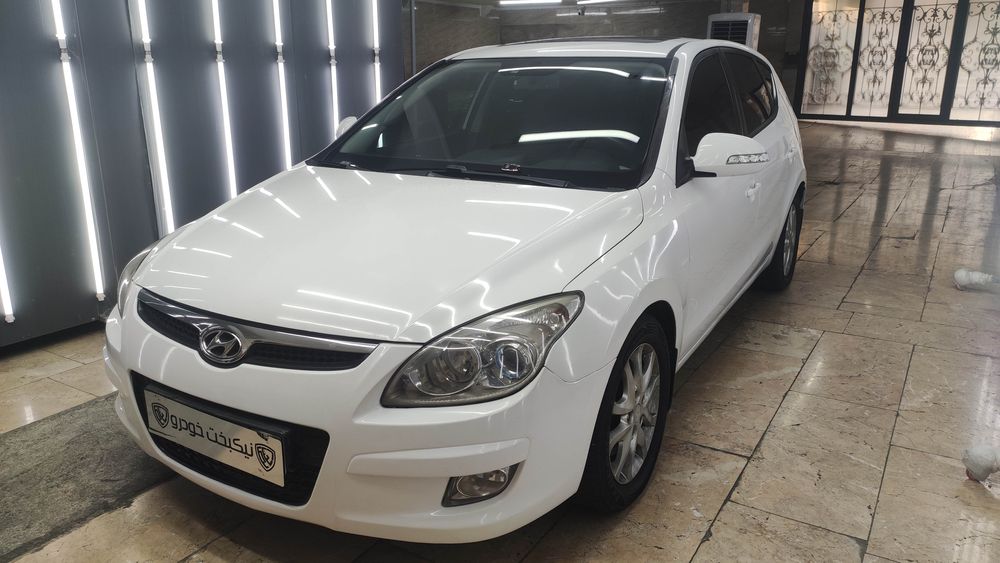 هیوندای-i30-2010