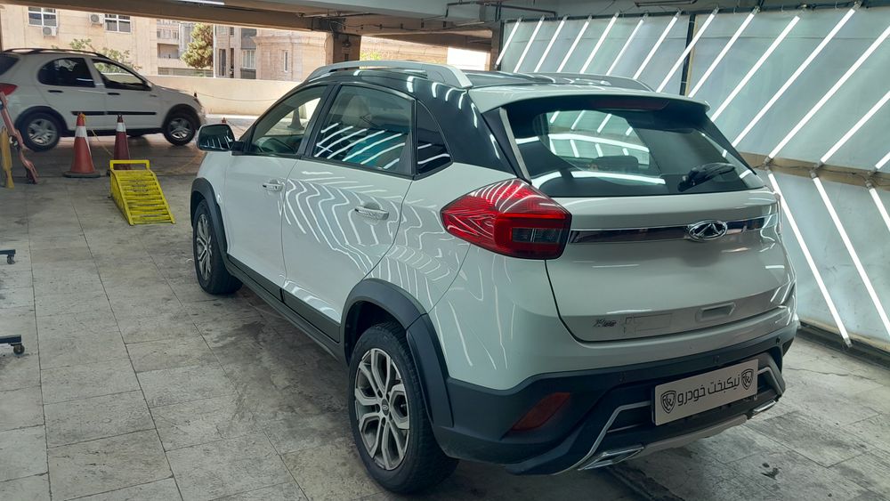 ام وی ام-x22-1396
