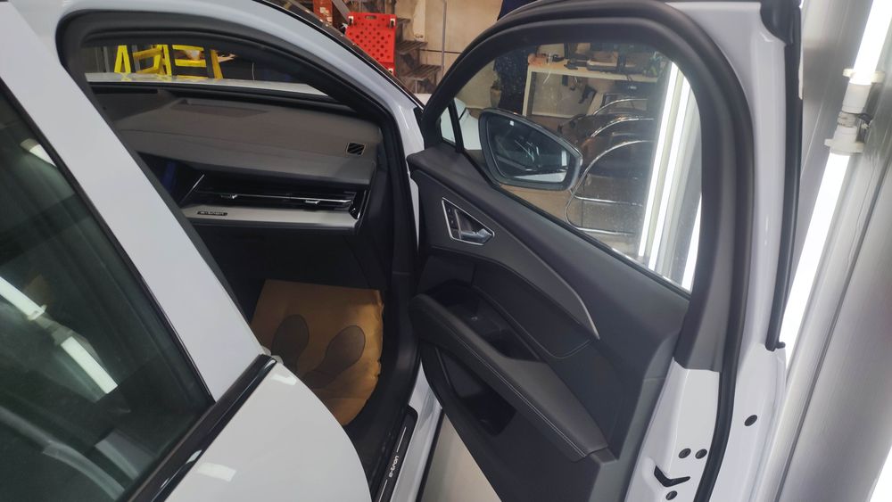 آئودی-Q5 e-tron برقی-2024