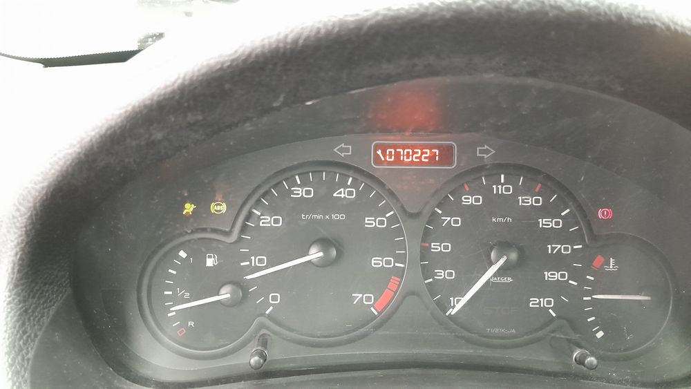 پژو-206-1389